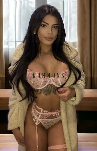 Diamond Brazil Nude Leaks OnlyFans Photo 6