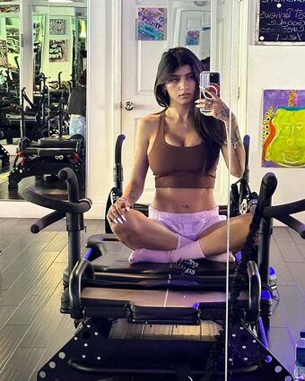 Mia Khalifa Nude Leaks OnlyFans Photo 371