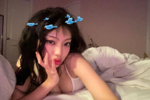 Yujin Nude Leaks OnlyFans Photo 33