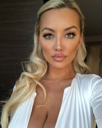 Lindsey Pelas Nude Leaks OnlyFans Photo 177