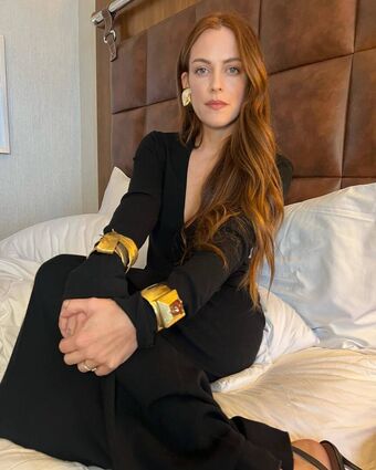 Riley Keough Nude Leaks OnlyFans Photo 6