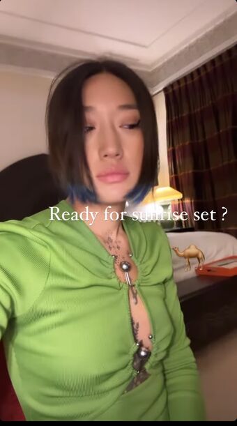 DJ Peggy Gou Nude Leaks OnlyFans Photo 1