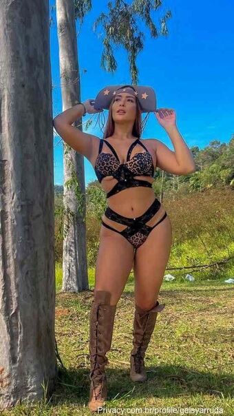 Geisy Arruda Nude Leaks OnlyFans Photo 85