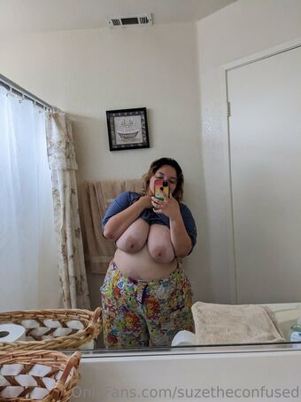 suzetheconfused Nude Leaks OnlyFans Photo 34