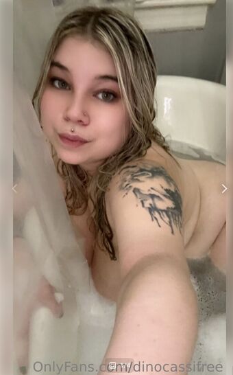 Cassosaurusrex Nude Leaks OnlyFans Photo 11