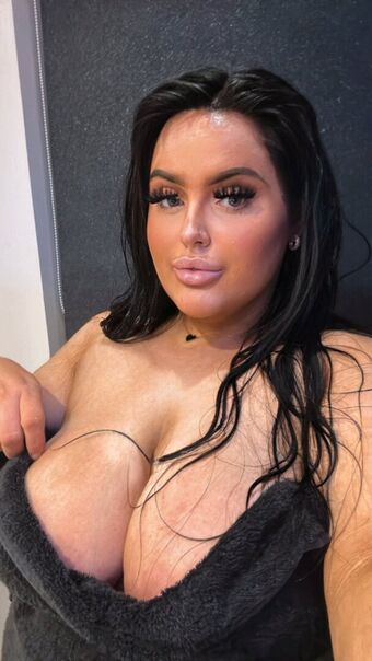 Chloe Jade Nude Leaks OnlyFans Photo 9