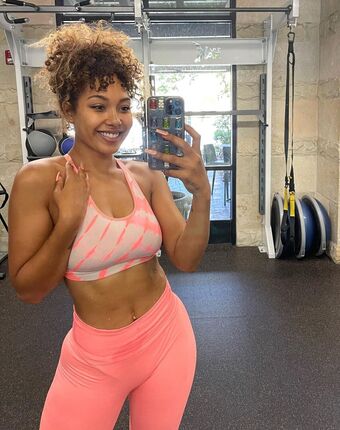 Parker McKenna Posey Nude Leaks OnlyFans Photo 32