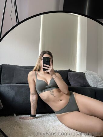 RosalieBieber Nude Leaks OnlyFans Photo 16