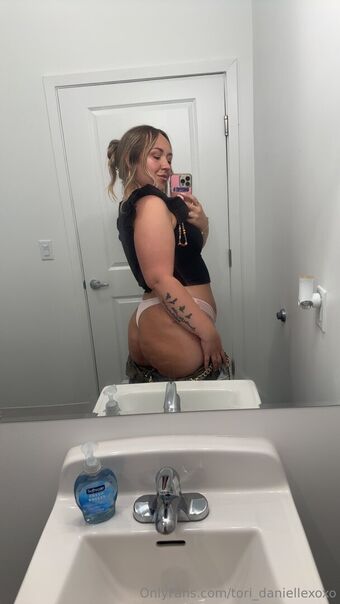 tori_daniellexo Nude Leaks OnlyFans Photo 3