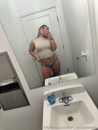 tori_daniellexo Nude Leaks OnlyFans Photo 10