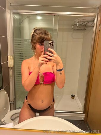 piercinggirl2001 Nude Leaks OnlyFans Photo 14