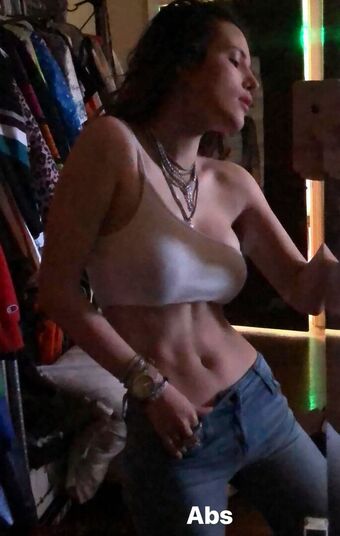 Bella Thorne Nude Leaks OnlyFans Photo 16