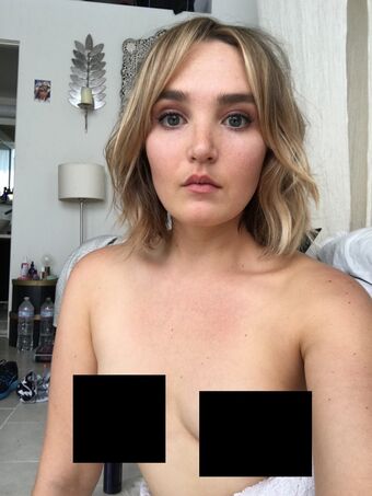 Chloe Fineman Nude Leaks OnlyFans Photo 28