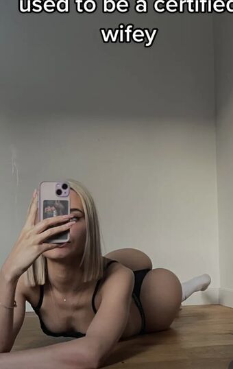 Lina_hsly Nude Leaks OnlyFans Photo 7