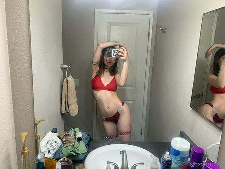 typicalegirl Nude Leaks OnlyFans Photo 31