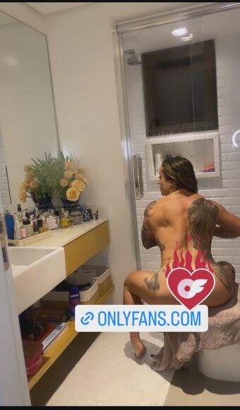 Vanessa Alvares Nude Leaks OnlyFans Photo 15