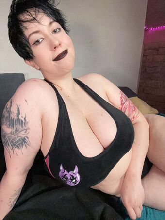 hardgoreprincess Nude Leaks OnlyFans Photo 40