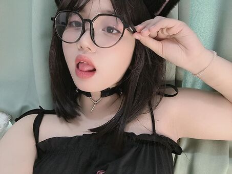 Mizaki Levi Nude Leaks OnlyFans Photo 11