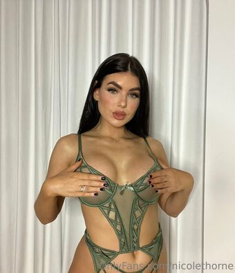 nicolethorne Nude Leaks OnlyFans Photo 27