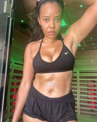 Angela Simmons Nude Leaks OnlyFans Photo 74