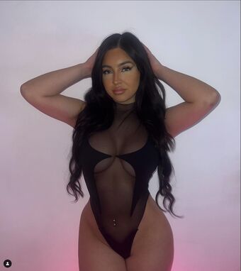 Cinddyrella_ Nude Leaks OnlyFans Photo 6