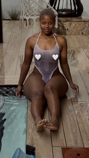 Faustina Thobakgale Nude Leaks OnlyFans Photo 4