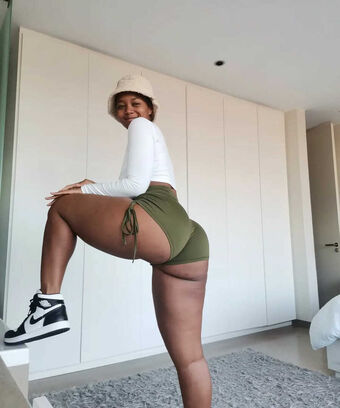 Faustina Thobakgale Nude Leaks OnlyFans Photo 7