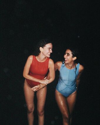 Anavitória Nude Leaks OnlyFans Photo 6