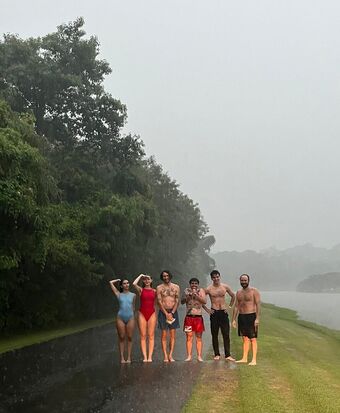 Anavitória Nude Leaks OnlyFans Photo 4