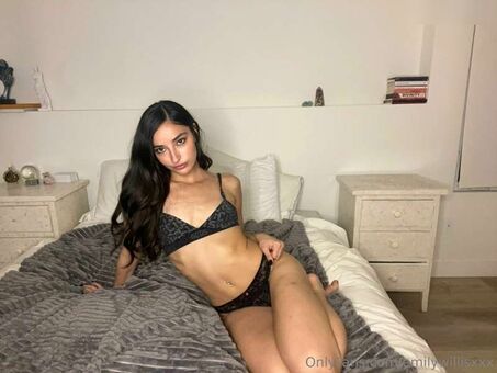 Emily Willis Nude Leaks OnlyFans Photo 57