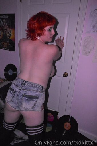 RxdKittxn Nude Leaks OnlyFans Photo 14