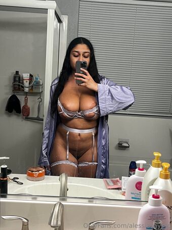 Alessiasaysso Nude Leaks OnlyFans Photo 5