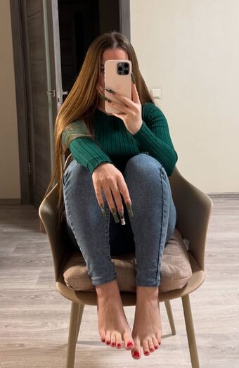 alin_a22 Nude Leaks OnlyFans Photo 2