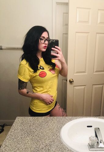 baeporeon Nude Leaks OnlyFans Photo 22