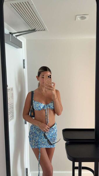 Carla Bezanson Nude Leaks OnlyFans Photo 67