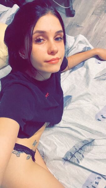 emilypeachez Nude Leaks OnlyFans Photo 5