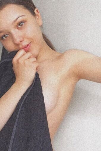 Fiona Elvine Nude Leaks OnlyFans Photo 44