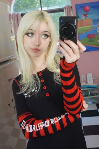 Iluvmeww Nude Leaks OnlyFans Photo 95