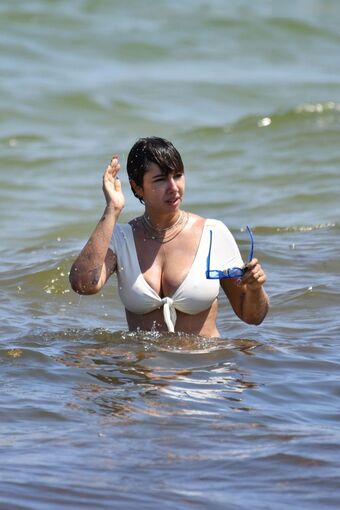 Jackie Cruz Nude Leaks OnlyFans Photo 109