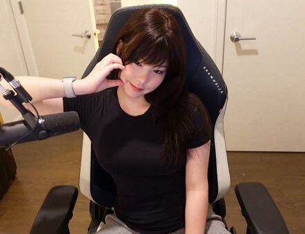 Júlia Nakamura Nude Leaks OnlyFans Photo 78