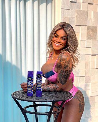 Lais Oliveira Nude Leaks OnlyFans Photo 37