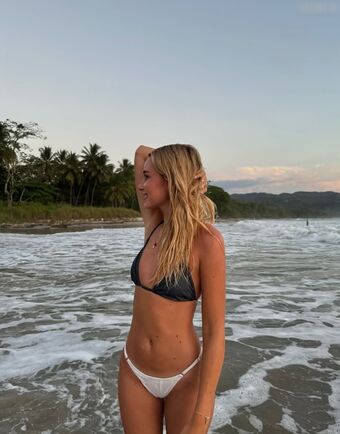 Lili Hamann Nude Leaks OnlyFans Photo 52