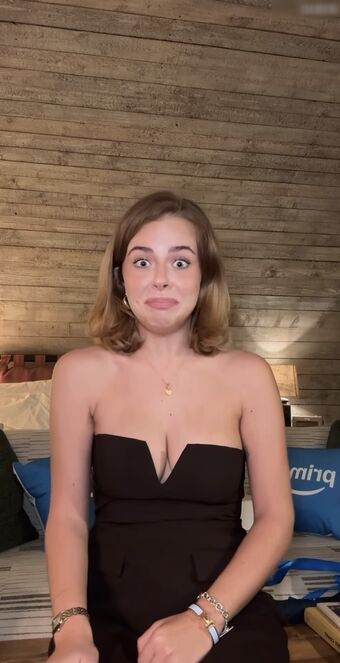 Mathilda.mkh Nude Leaks OnlyFans Photo 80