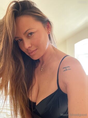 Moon Bloodgood Nude Leaks OnlyFans Photo 110