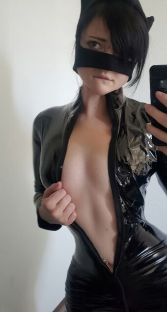 unkyndled Nude Leaks OnlyFans Photo 95