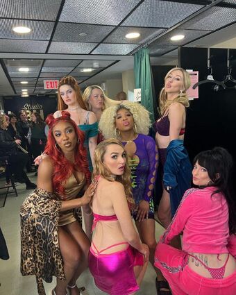 Sarah Sherman Nude Leaks OnlyFans Photo 3