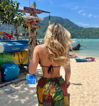 Sozzlepopp Nude Leaks OnlyFans Photo 9