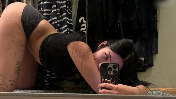 tifffqnny Nude Leaks OnlyFans Photo 4