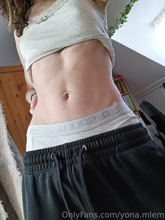 yona.mlem Nude Leaks OnlyFans Photo 85