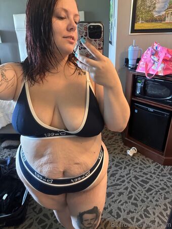 borrowhiswifefree Nude Leaks OnlyFans Photo 15
